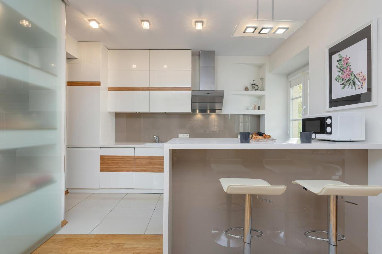 Appartement Cosy With Parking In The Centre By Renters *