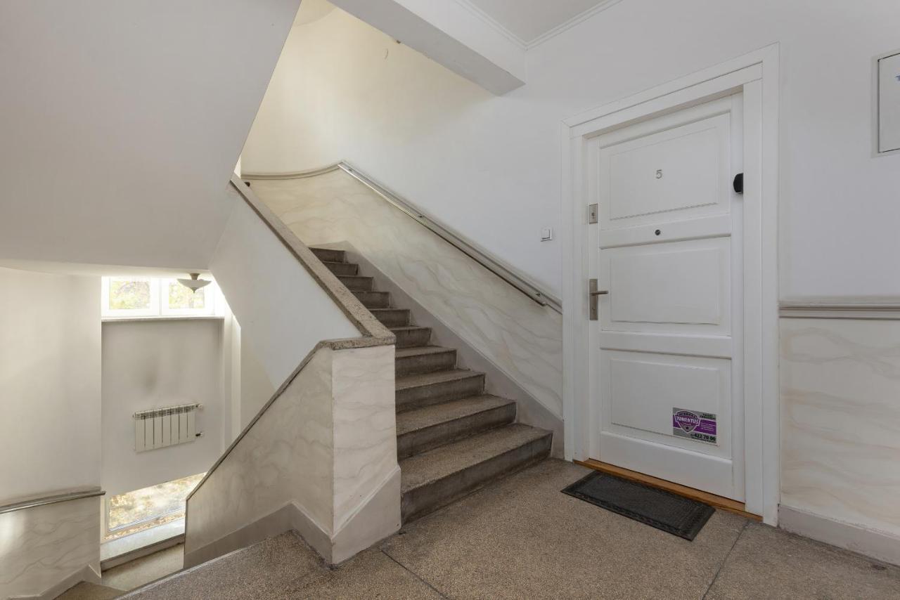 Cosy With Parking In The Centre By Renters * Warschau
